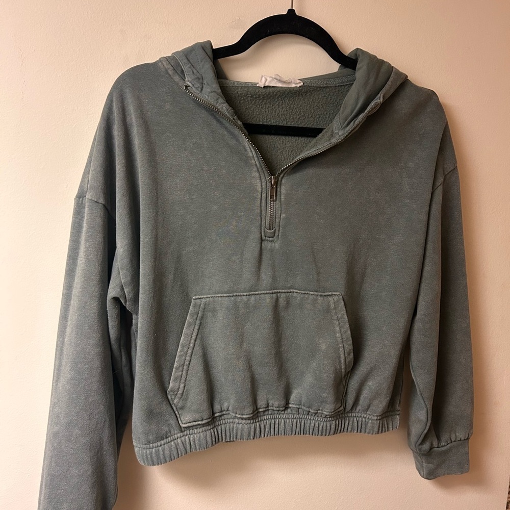 Hippie Rose Gray Green Cropped Hoodie